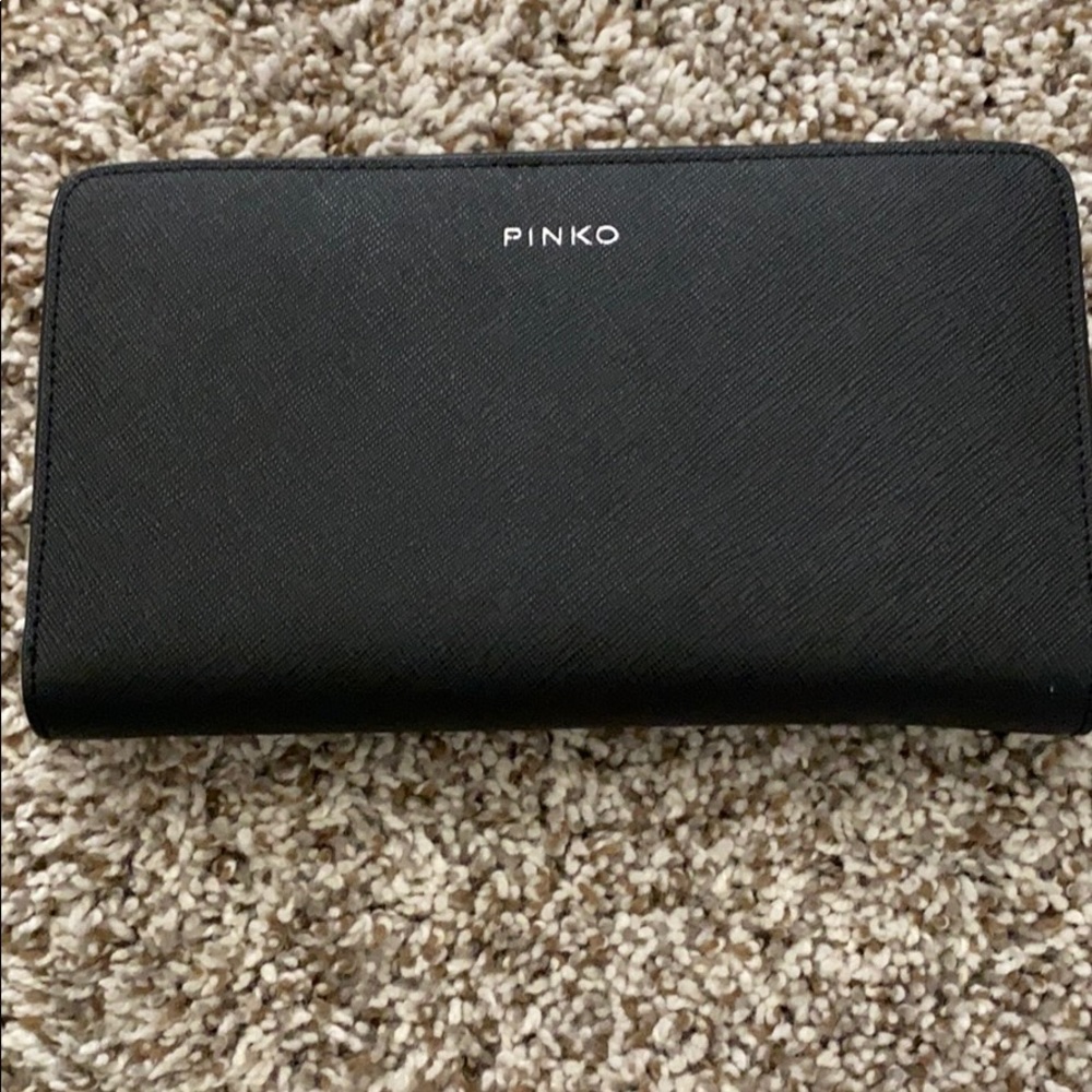Wallet - Picture 2 of 3